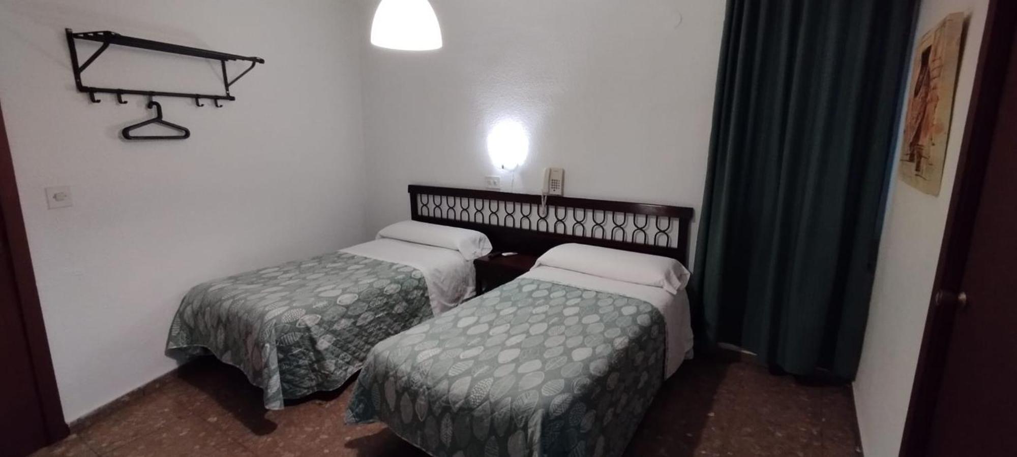 Hostal Ronda Córdoba Buitenkant foto